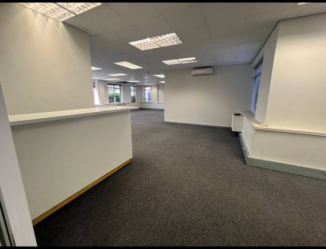209M² OFFICE TO LET IN ROSEBANK